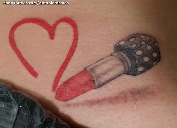 Tatuaje de Maquillaje, Corazones