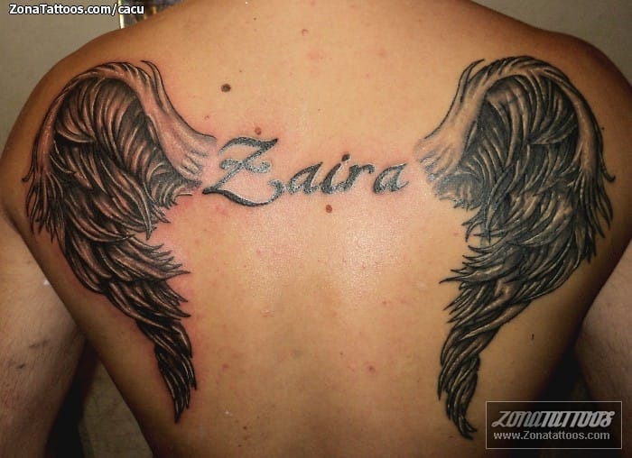 Foto de tatuaje Cover Up, Alas, Letras