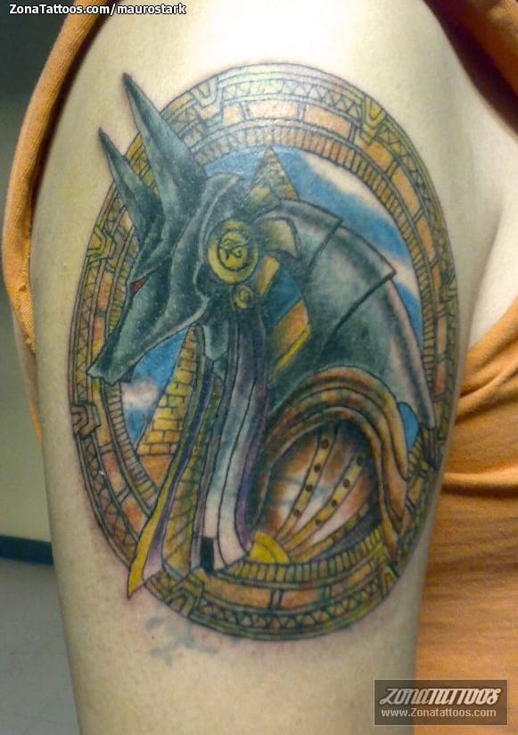 Foto de tatuaje Anubis, Egipcios, Cover Up