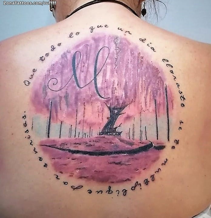 Foto de tatuaje Árboles, Espalda, Frases