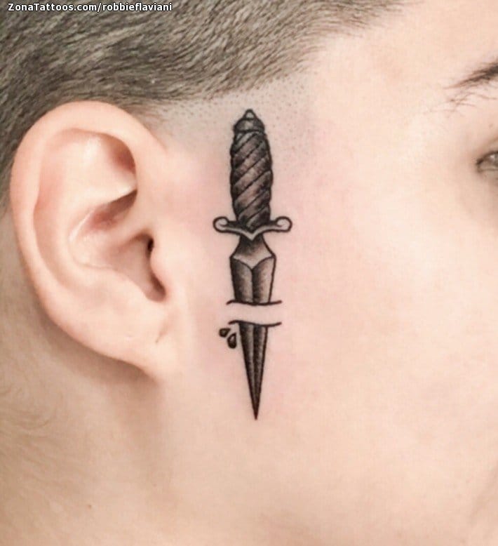 Tattoo of Daggers, Face, Tiny