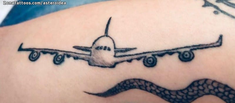 Foto de tatuaje Aviones, Vehículos