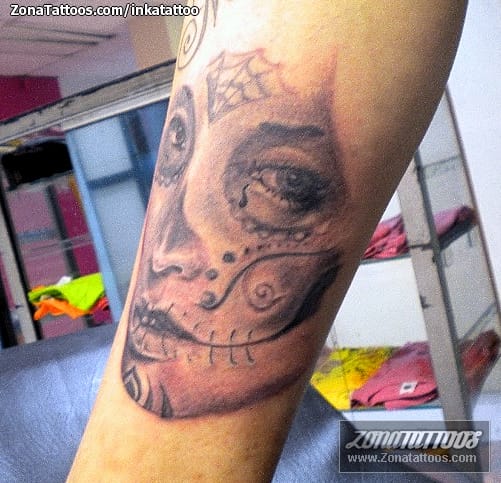 Tattoo photo Catrina