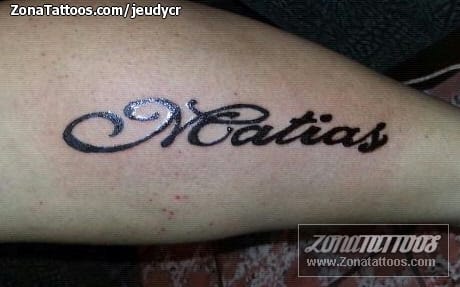 Foto de tatuaje Nombres, Letras, Matías