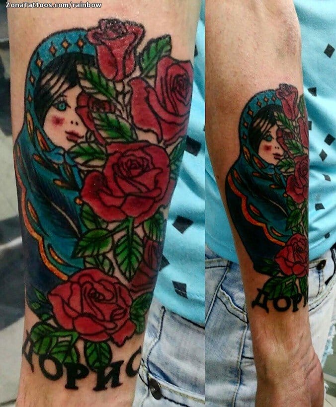 Foto de tatuaje Matrioskas, Antebrazo, Rosas