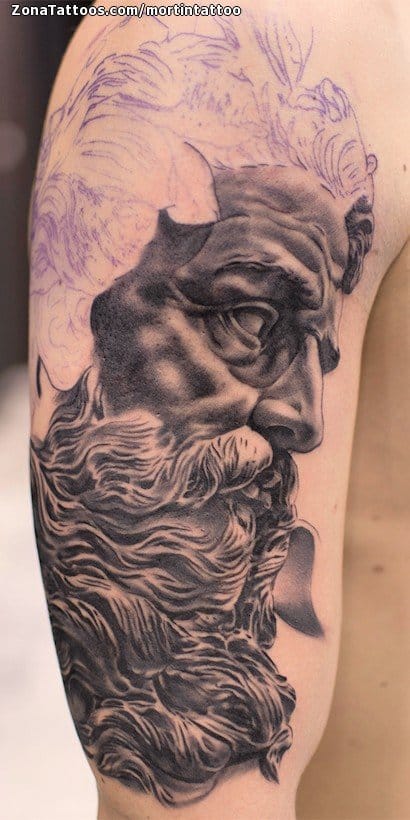 Tattoo of Zeus, Sculptures, Arm